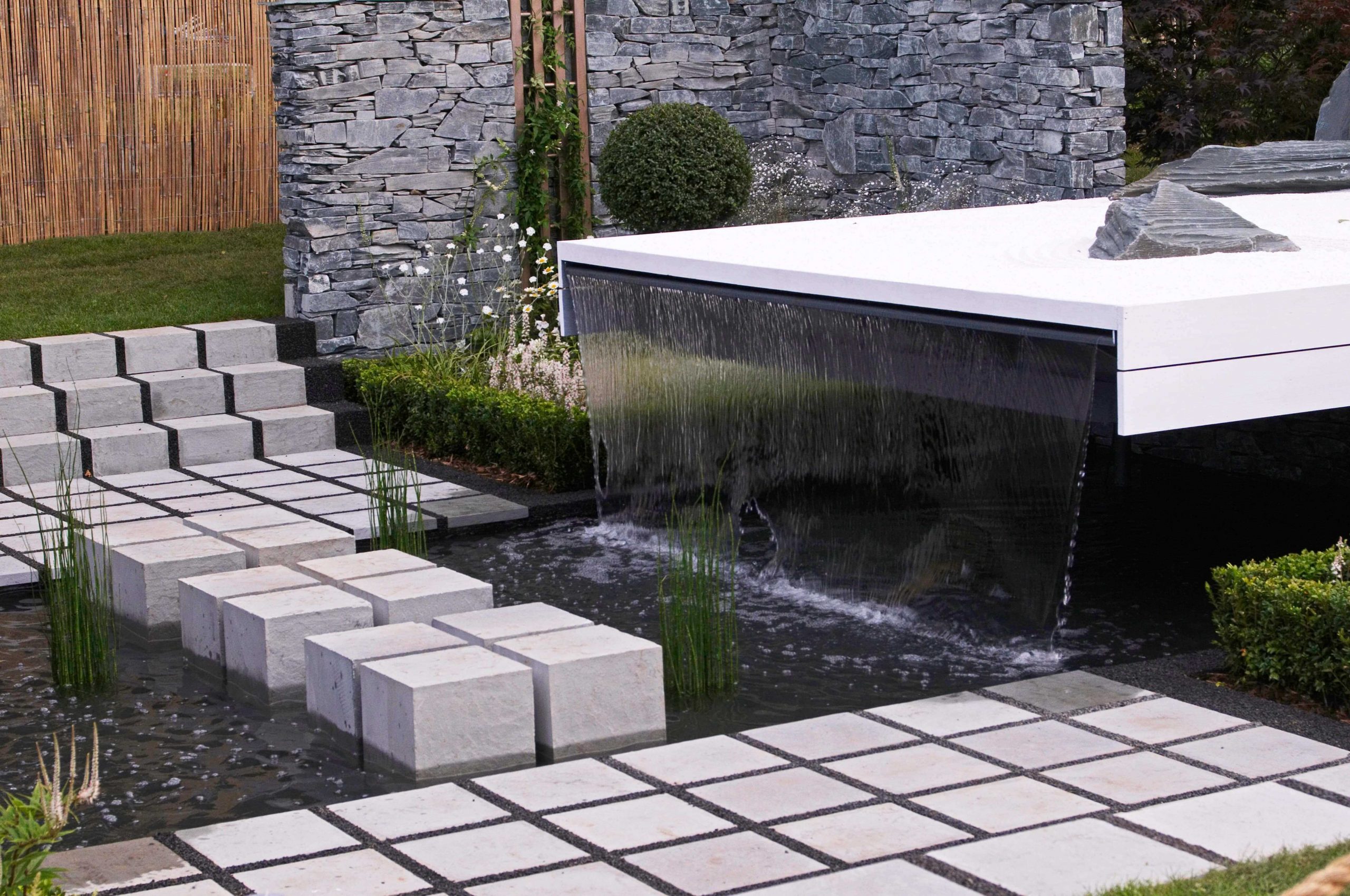 Garden Water Feature And Fountain Installation Company Chislehurst BR7